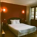 Du Lys 3* Lamorlaye