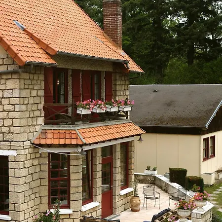 Du Lys Hotel 3*
