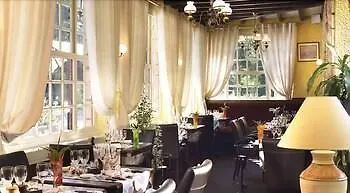 Du Lys Hotel