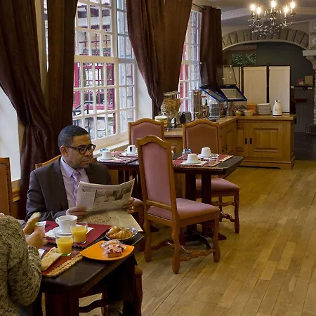 Du Lys Hotel 3*