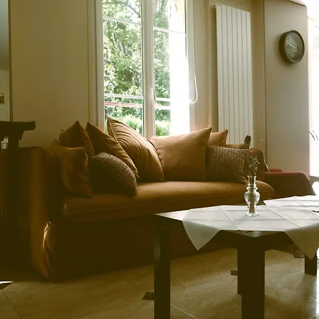 Hotel Du Lys Lamorlaye