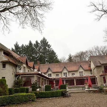 Du Lys Hotel Lamorlaye