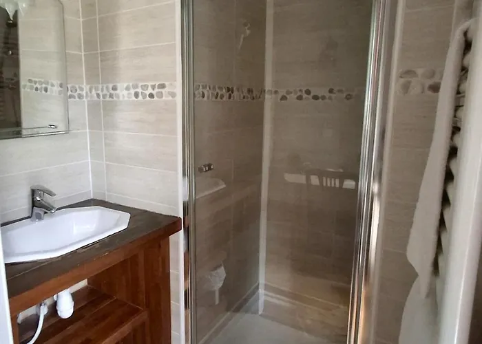 Du Lys מלון Lamorlaye